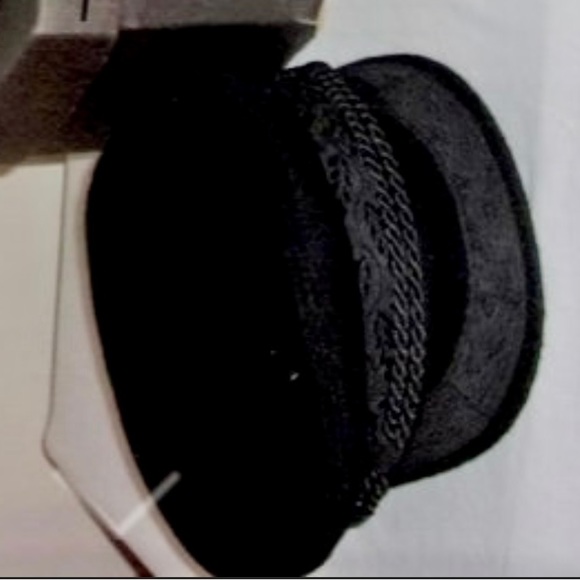 THREE Different 1940’s Ladies HIGH Fashion-Black STUNNING Hats! - Picture 6 of 7